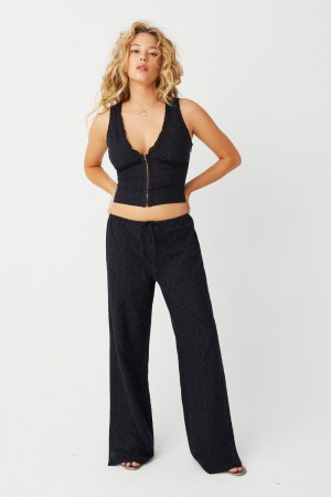 Frankies Bikinis Daisy Eyelet Low Rise Pant Noir | 7014STNPF
